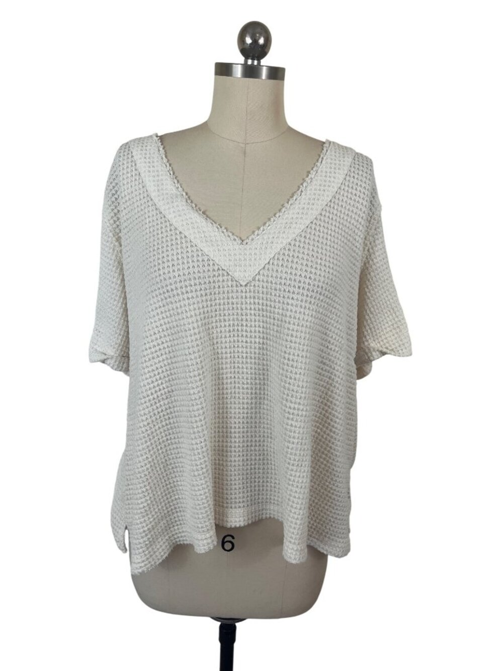 POL Lagenlook Minimalist V-Neck WaffleknitTunic Top Womens L Ivory Effortless